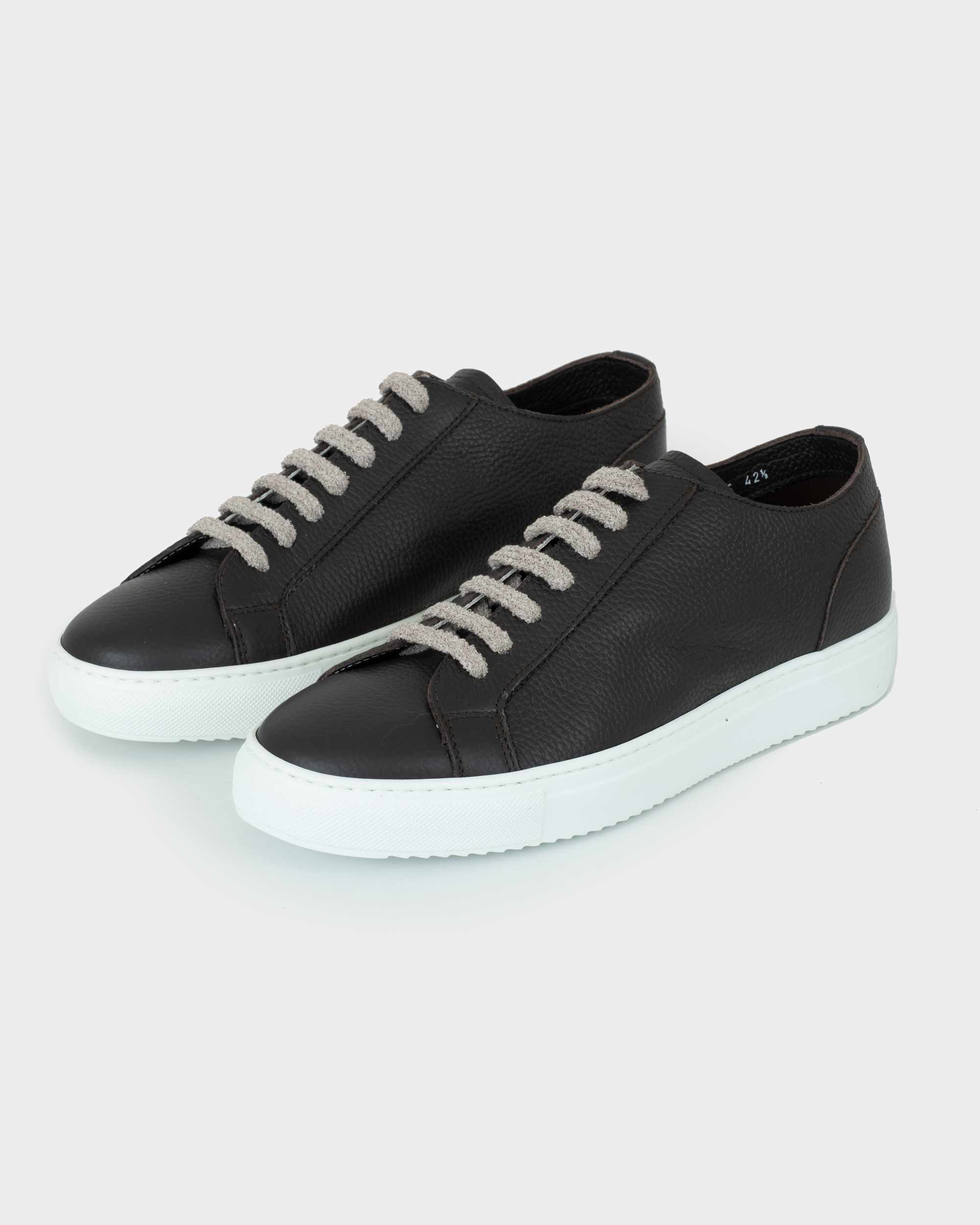 Doucal’s leather Sneakers